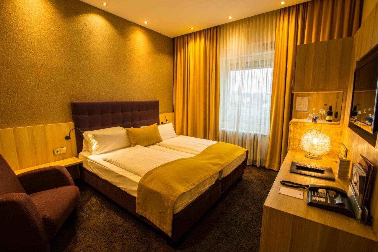 Top Hotel Hammer - Mainz Hauptbahnhof ภายนอก รูปภาพ