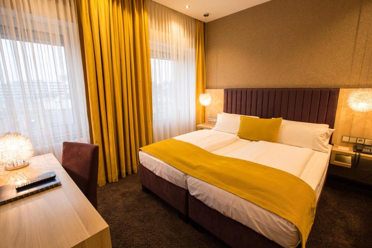 Top Hotel Hammer - Mainz Hauptbahnhof ภายนอก รูปภาพ