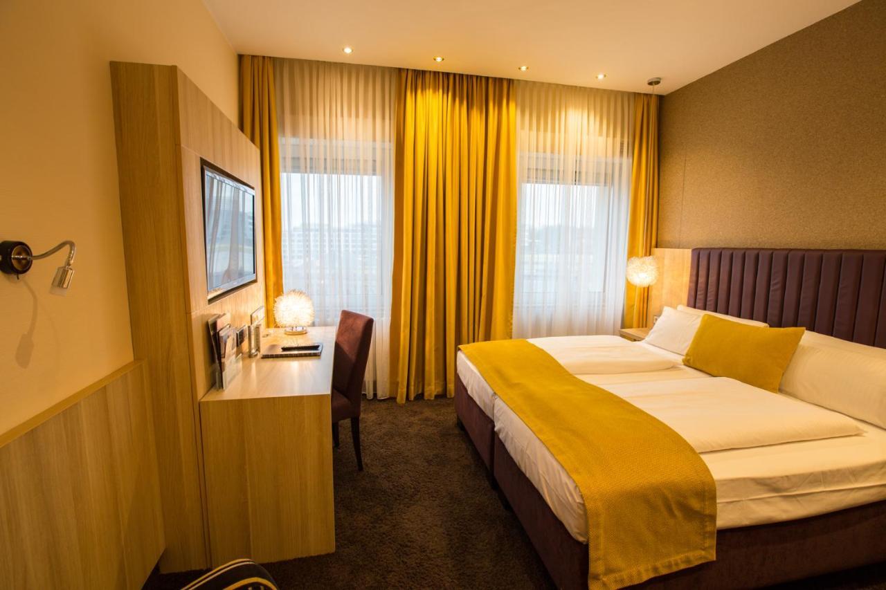 Top Hotel Hammer - Mainz Hauptbahnhof ภายนอก รูปภาพ