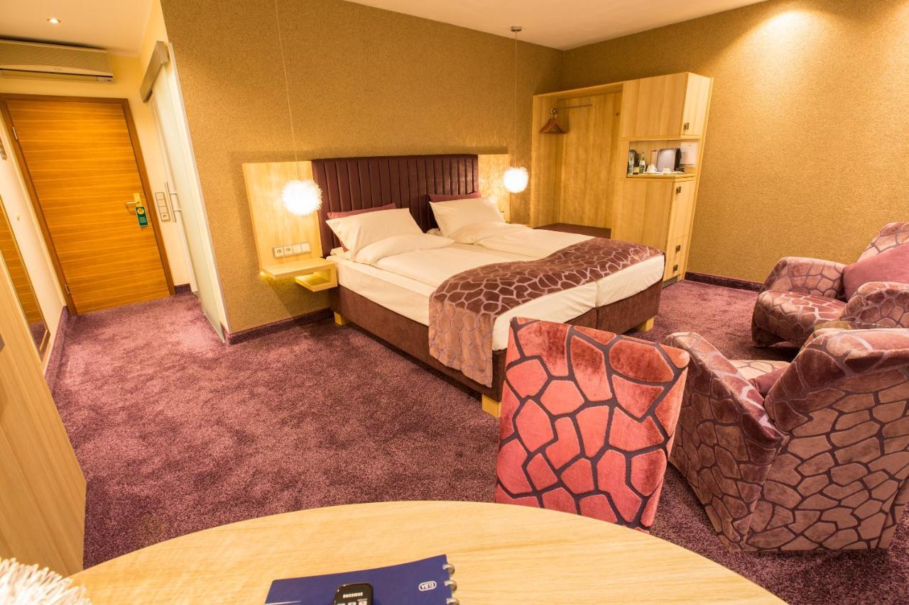 Top Hotel Hammer - Mainz Hauptbahnhof ภายนอก รูปภาพ